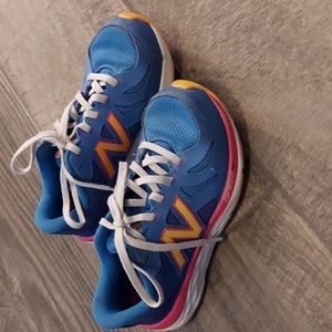 New Balance Girls Tennis Shoes